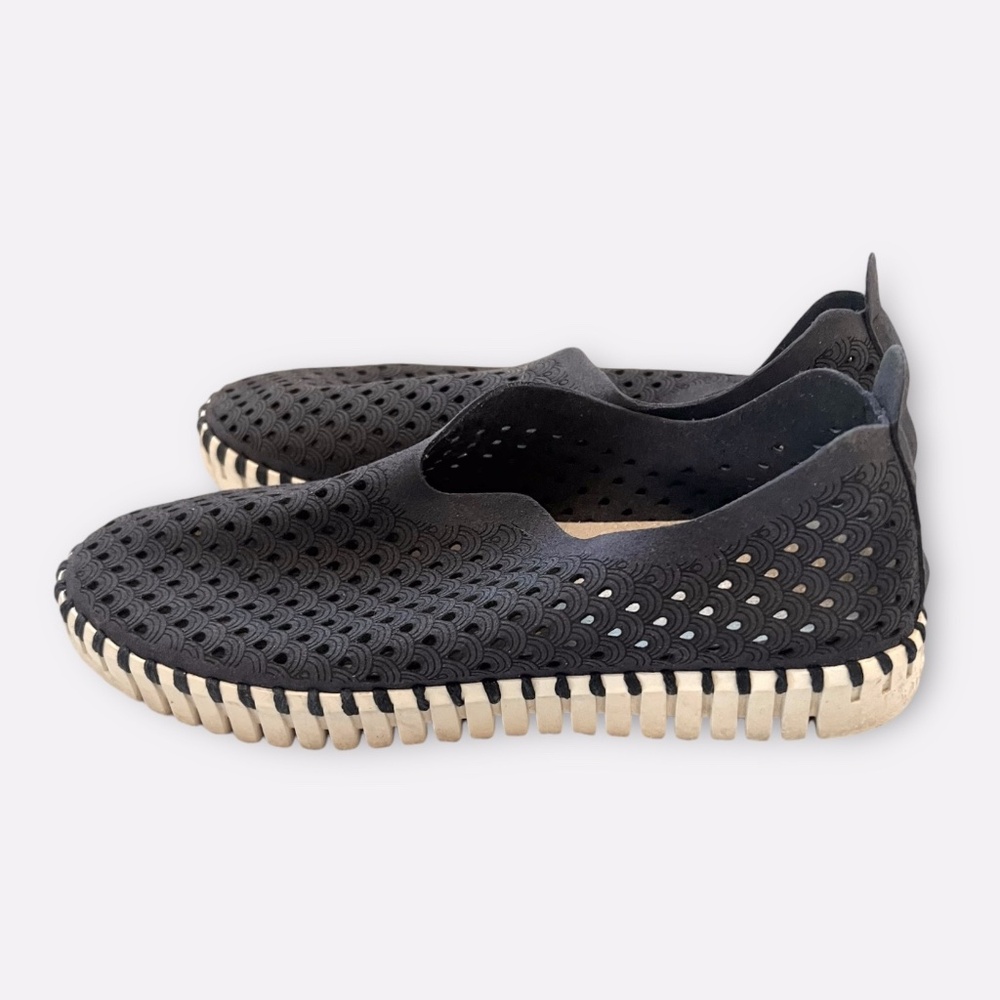 Ilse Jacobsen Hornback Tulip Perforated Navy Blue Sneaker Sz 37